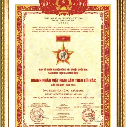 Lãnh đạo công ty sơn Visun nhận danh hiệu “Doanh nhân Việt làm theo lời bác”